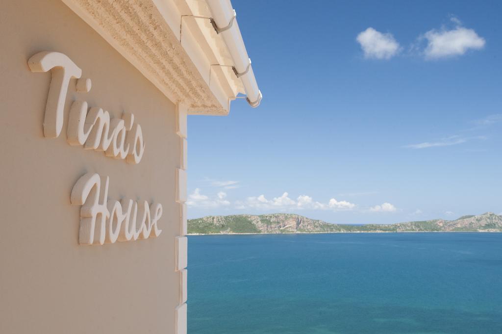Tina'S House Aparthotel Пилос Екстериор снимка